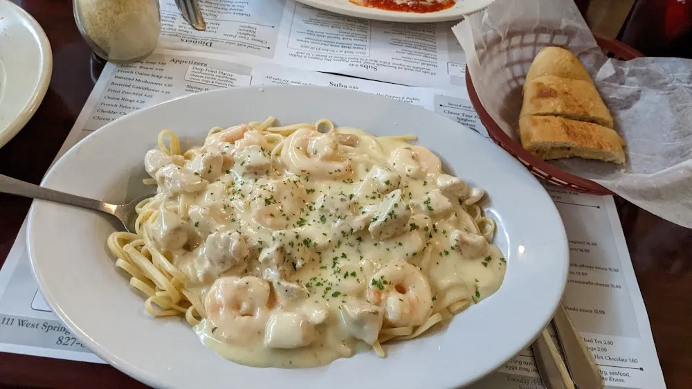 Chicken and Shrimp Alfredo